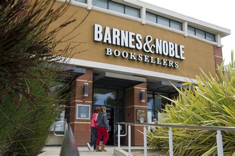 Our Booksellers and Caf&233; teams are the frontline of our business. . Barnes and noble manager salary